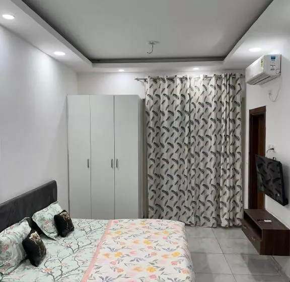 Hotelli Meadow Suites