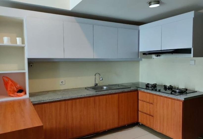 בית מלון כפרי Capital O 93636 La Grande Apartment By Ujm