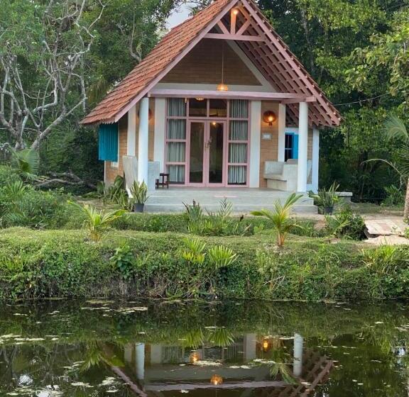 Hotel Summer Bell Midigama