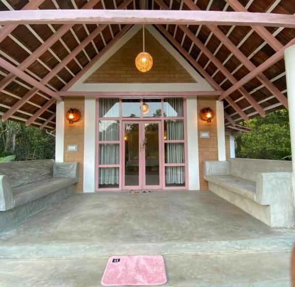 Hotel Summer Bell Midigama