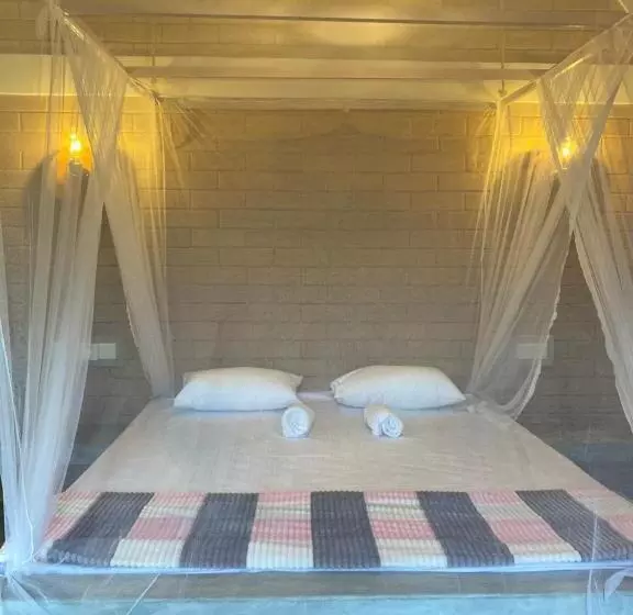Hotelli Summer Bell Midigama