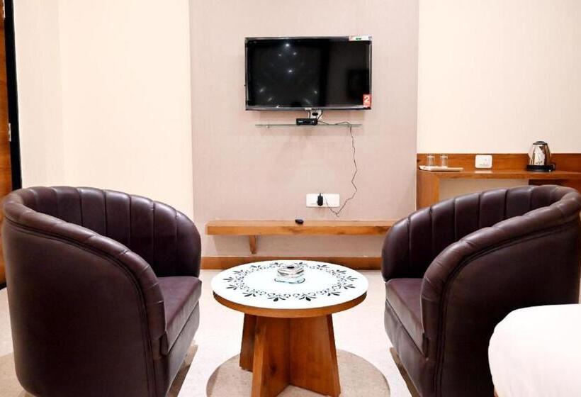 酒店 The Brahmas By Bookingcare