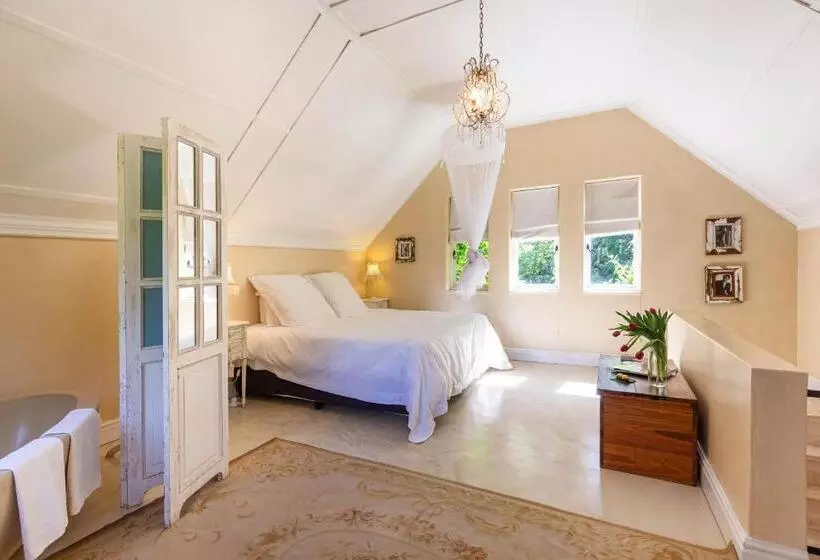 Majatalo Devon Castle Orchard Cottage