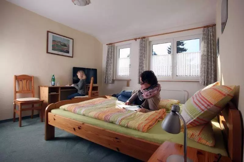 ユースホステル Restaurant Pension Bürgerhof