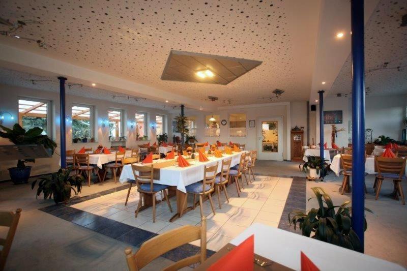 فندق صغير Restaurant Pension Bürgerhof