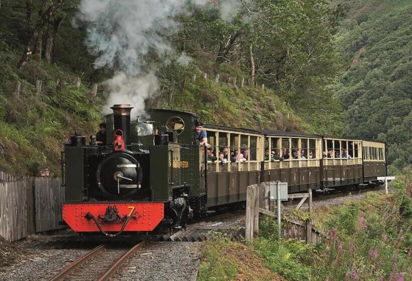 ユースホステル The Welsh Black Inn