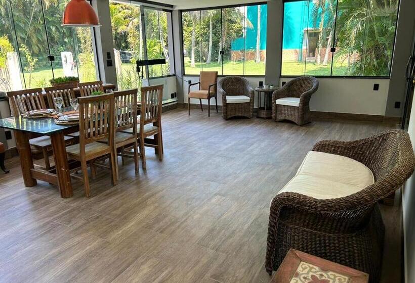 هاستل Villa Lorita   Suíte Pantanal