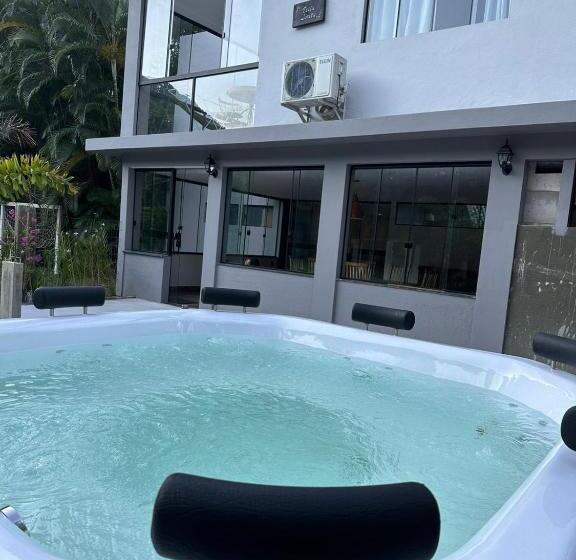 هاستل Villa Lorita   Suíte Pantanal