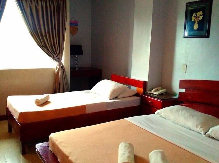 Buenas J Hotel And Spa