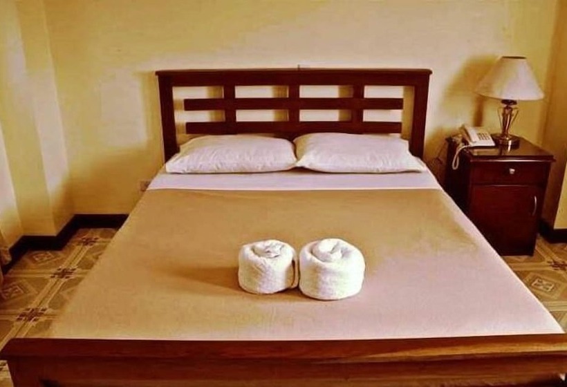 Buenas J Hotel And Spa