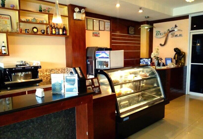 Buenas J Hotel And Spa