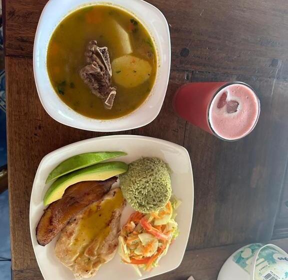 Hotel Campestre Alto De Las Aves