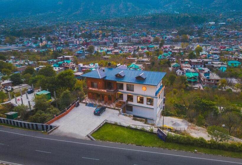 هتل Clover Inn By Offlimit Homes