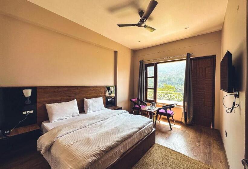 هتل Clover Inn By Offlimit Homes