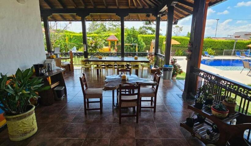 هتل Puente Iglesia