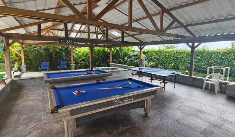 هتل Puente Iglesia