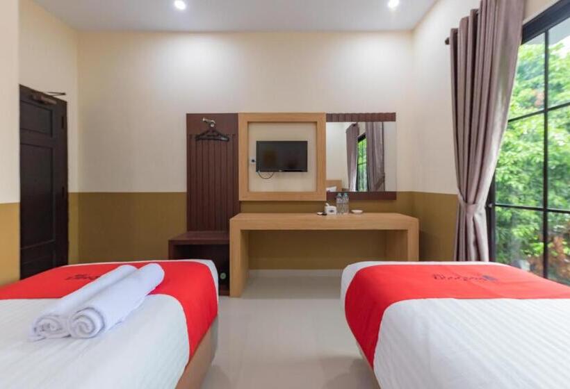 Hotel Reddoorz Plus @ La Asiana Guest House