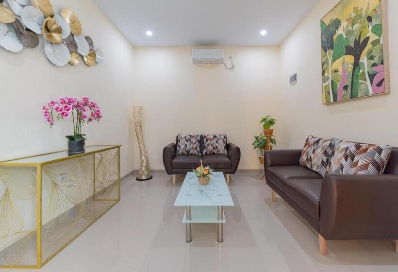 Hotel Reddoorz Plus @ La Asiana Guest House