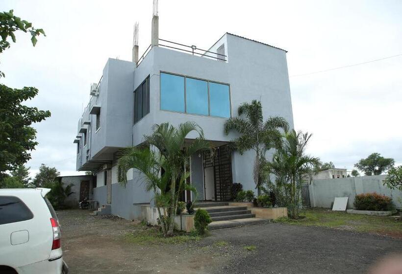 Hotelli Rudraksh Nagthane