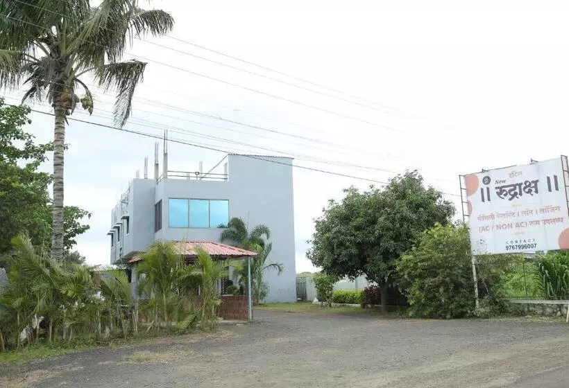 Hotelli Rudraksh Nagthane