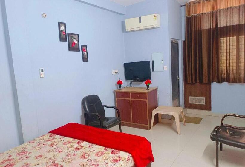 בית מלון כפרי O Shiv Shakti Palace Harda