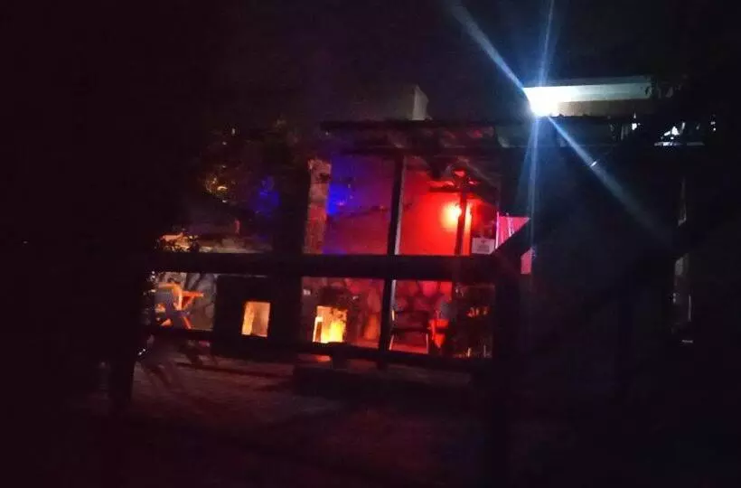 هتل Waypoint Suites
