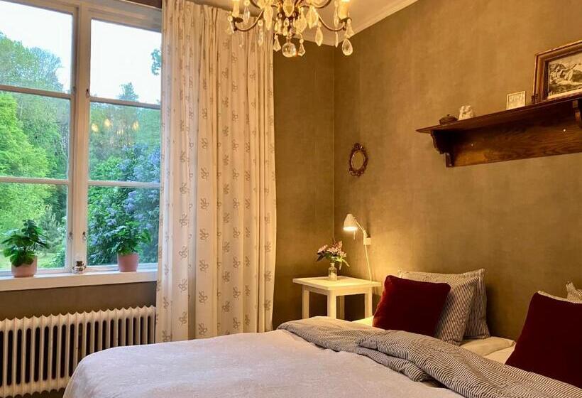 Lidhem Herrgård. Bed & Breakfast Och Mindre Lägenheter