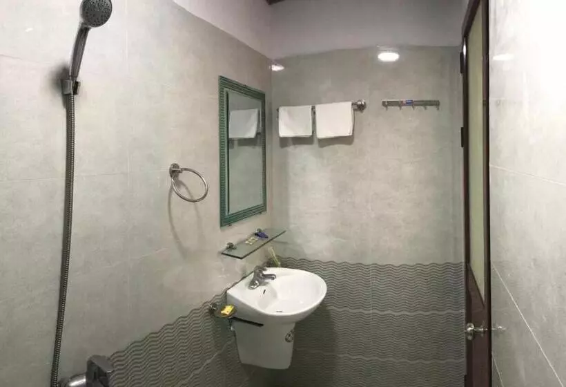 مُتل Nhà Nghỉ 1061