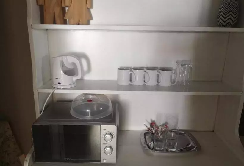 پانسیون Avo Tree Guesthouse