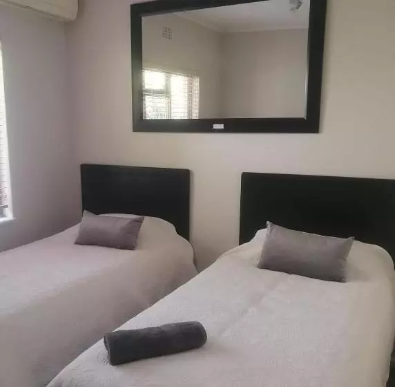 پانسیون Avo Tree Guesthouse