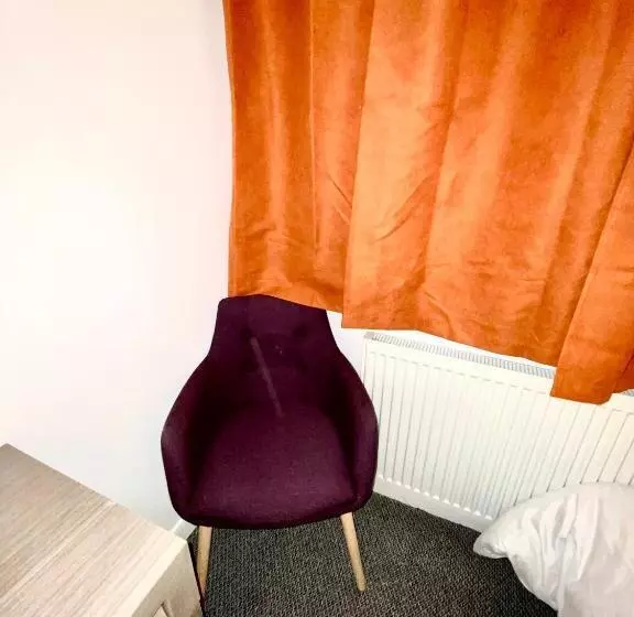 پانسیون Relaxing Suite Nottingham Room