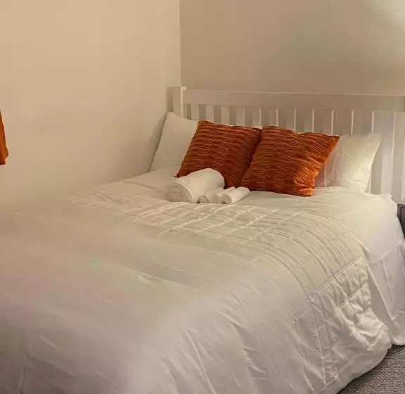 پانسیون Relaxing Suite Nottingham Room