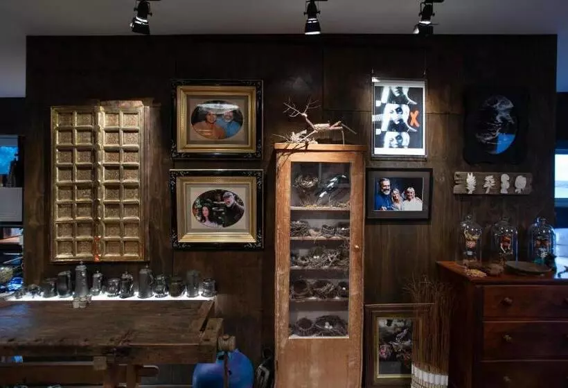 Majatalo The Hill House Panorama