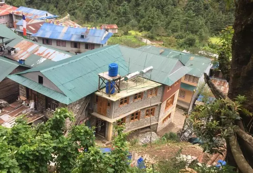 پانسیون Tribeni Lodge Restaurant And Bar