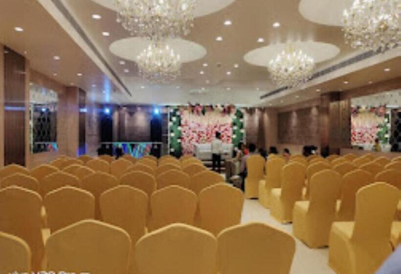 Red Orchid Hotel Kanpur