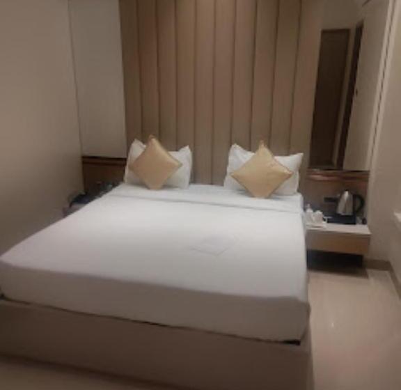 Red Orchid Hotel Kanpur