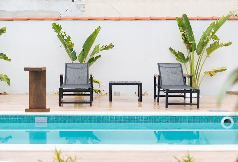 ユースホステル Casa Dela Pousada