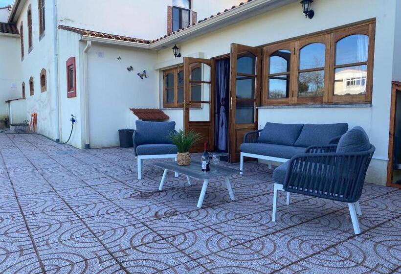 צימר A Casa Amarela Guesthouse