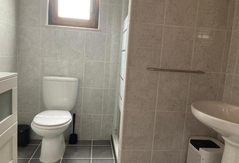 צימר A Casa Amarela Guesthouse