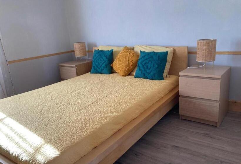 צימר A Casa Amarela Guesthouse