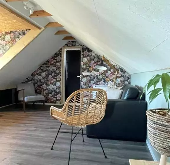 ベッドアンドブレックファースト Het Zwaluwnest