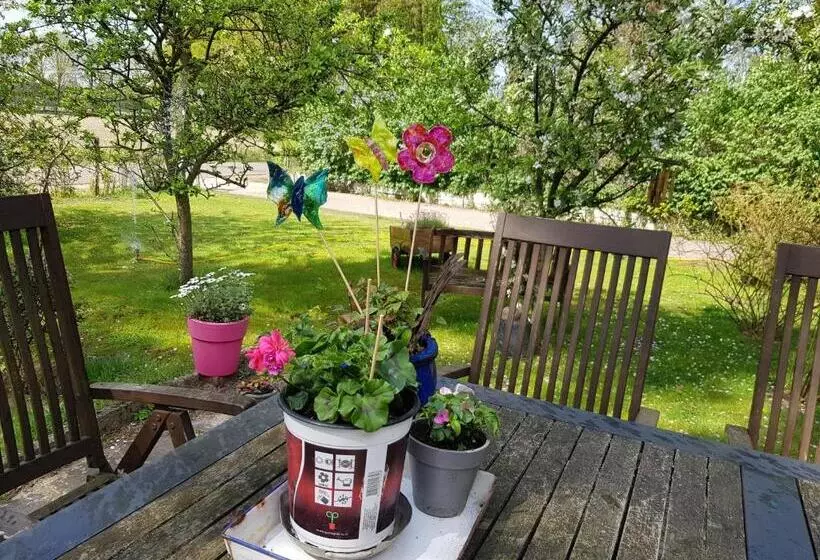 Aamiaismajoitus (B&B) Huisjeaandedinkel