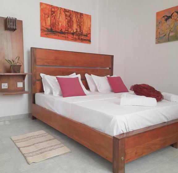 مبيت وإفطار Moon Deck Villa