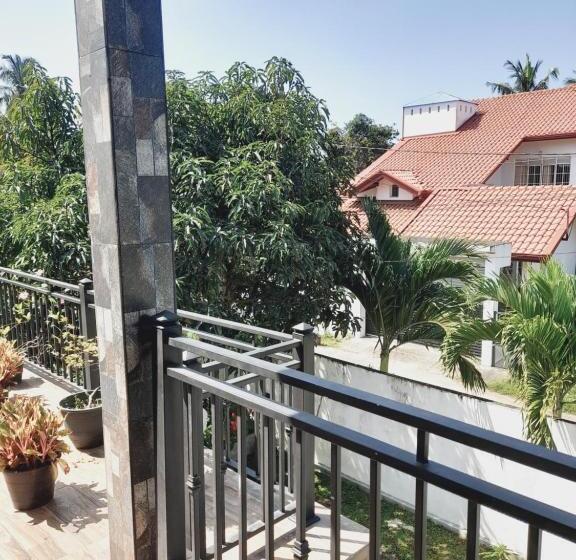 مبيت وإفطار Moon Deck Villa