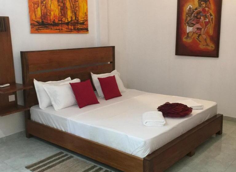 مبيت وإفطار Moon Deck Villa