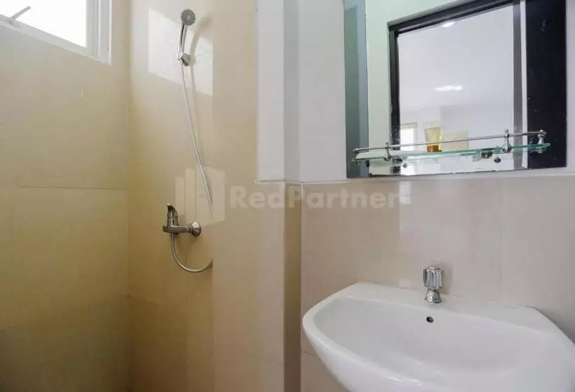 Hotelli Green Residence 25 Syariah Karawaci Redpartner