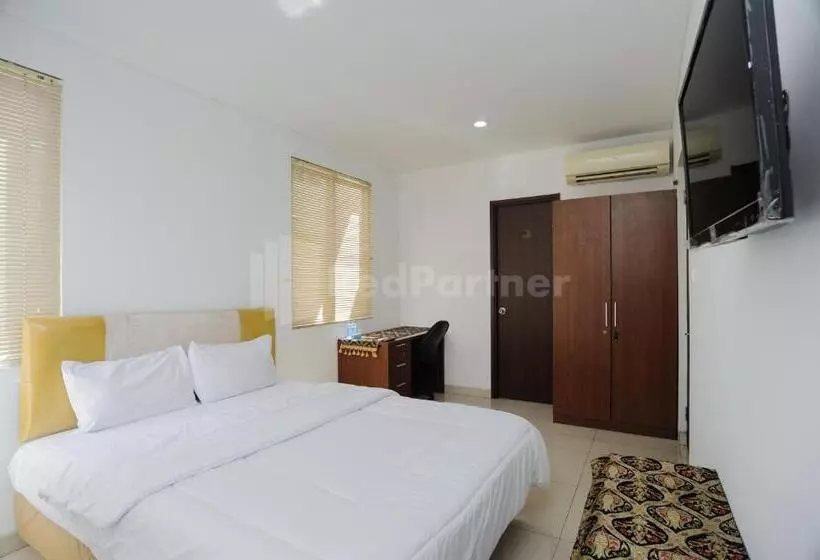 Hotelli Green Residence 25 Syariah Karawaci Redpartner