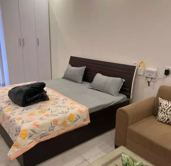Hotel Hello Studio