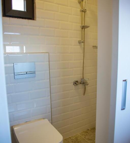 هتل Mesibu Bungalow