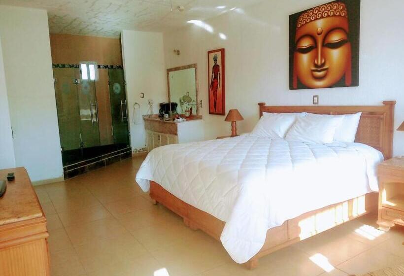 Hotel Nuevo Amanecer